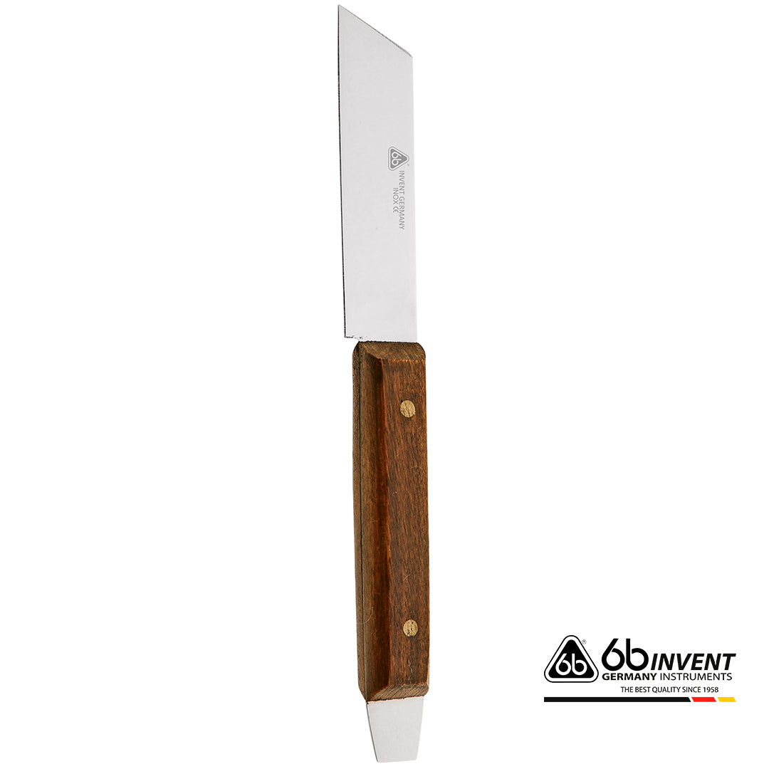 KNIFE AND SPATULA