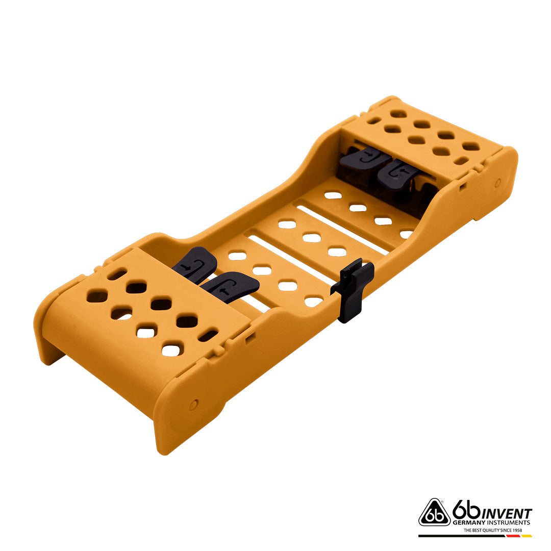 PLASTIC CONTAINER FOR 4 INSTRUMENTS